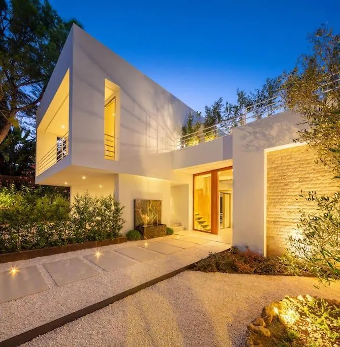 Amazing Modern Villa Located Mins From Beach Rdr234 マルベーリャ